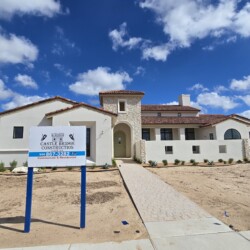 𝗠𝗲𝗱𝗶𝘁𝗲𝗿𝗿𝗮𝗻𝗲𝗮𝗻 𝗘𝗹𝗲𝗴𝗮𝗻𝗰𝗲 𝗠𝗲𝗲𝘁𝘀 𝗠𝗼𝗱𝗲𝗿𝗻 𝗖𝗼𝗺𝗳𝗼𝗿𝘁